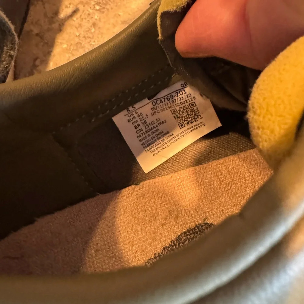 Nike Women’s Blazer Low 77 Sneakers - Picture 10 of 10